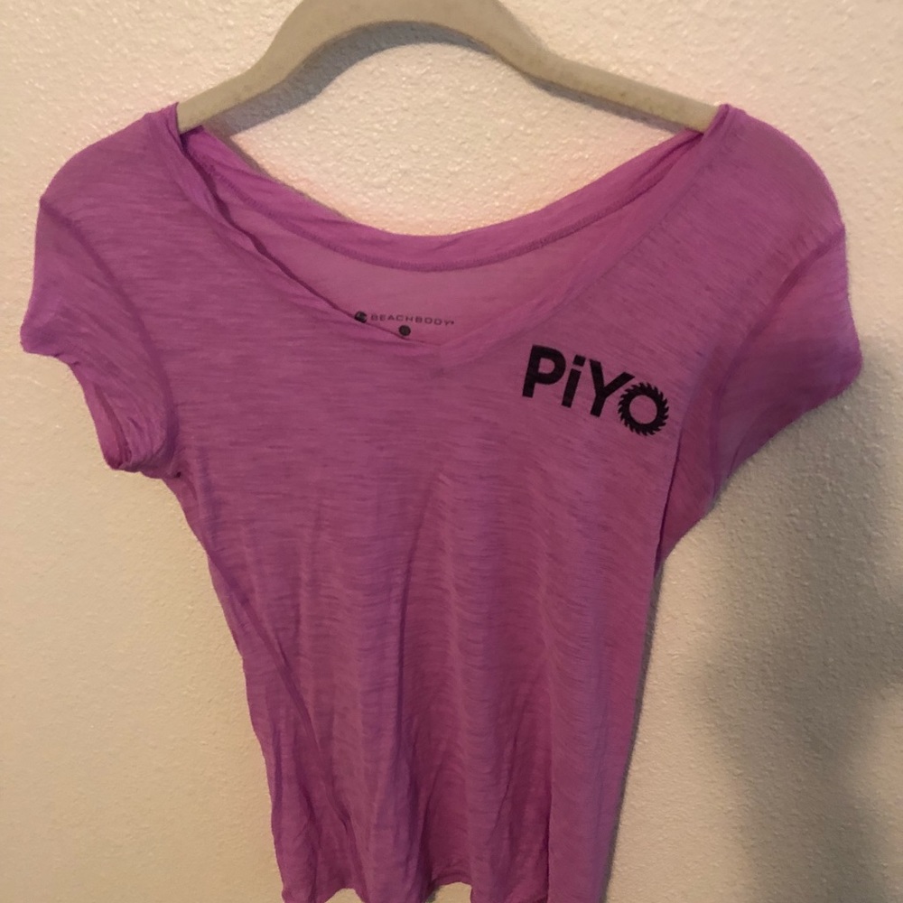 PIYO workout top